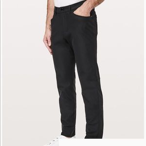 Lululemon classic ABC; black, size 38